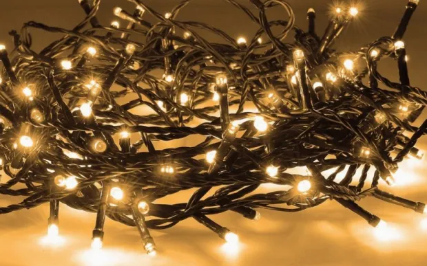 LED STRING světelný řetěz- vnitřní, délka kabelu 18 m, počet LED 180, 12W